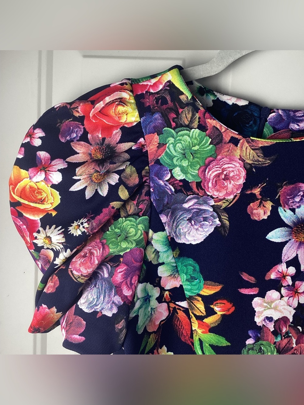 Gracia Floral Puff-Sleeve Top - Black with Multicolor Blooms - Picture 3 of 8